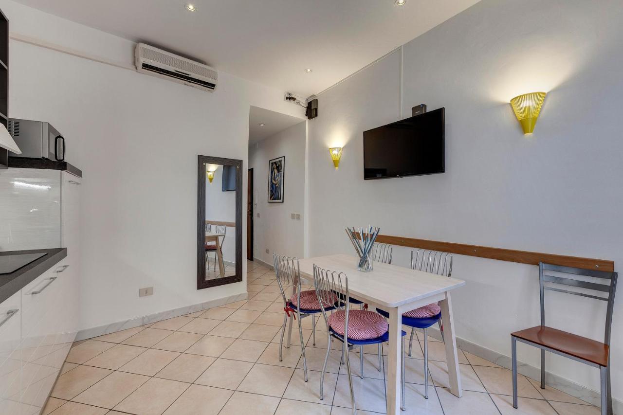 Zalinda Apartment By Mamo ฟลอเรนซ์ ภายนอก รูปภาพ